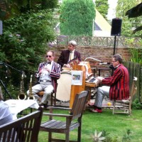 Music in the garden at The Wheatsheaf